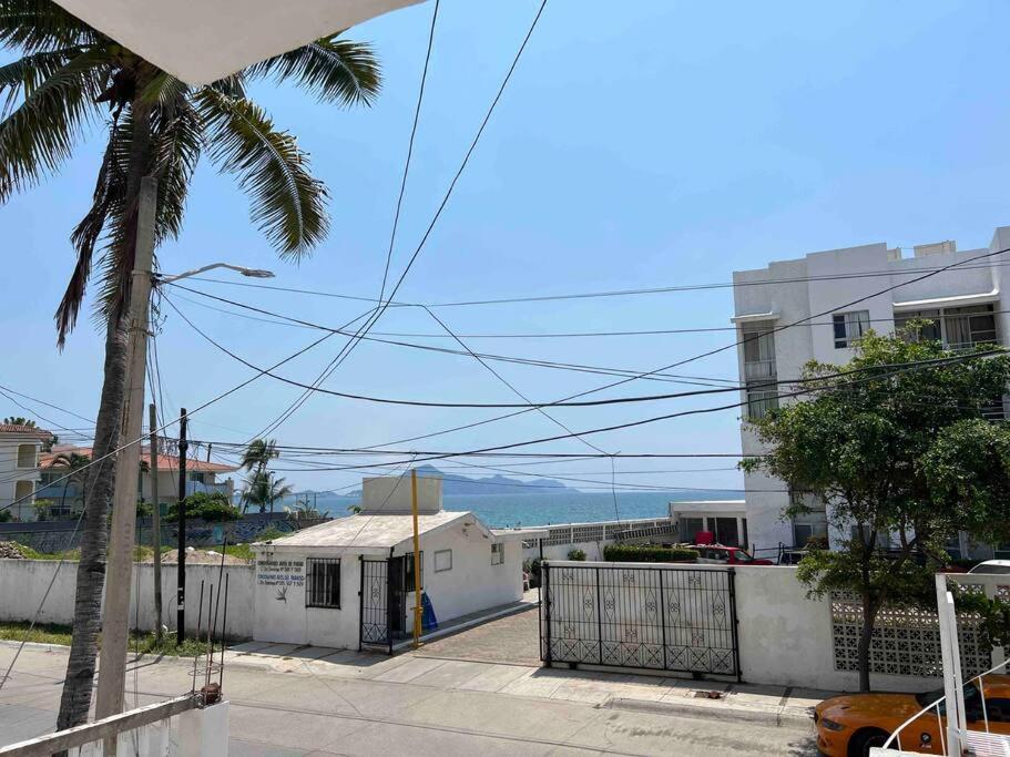 Departamento Todo Cerca Playa Azul Lägenhet Manzanillo Exteriör bild
