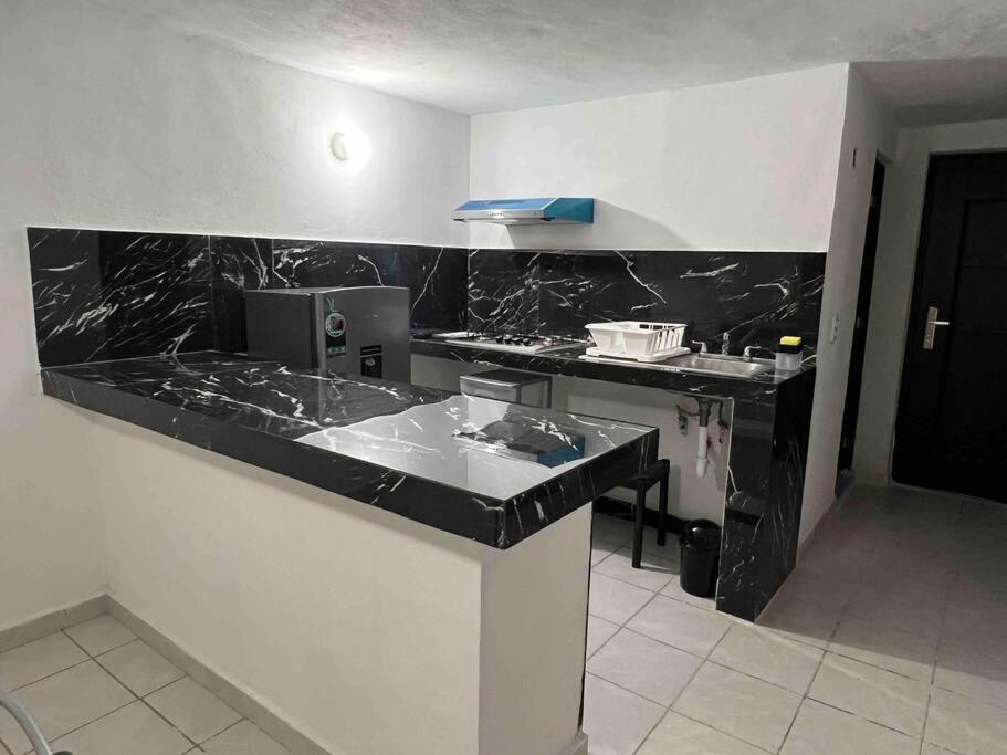 Departamento Todo Cerca Playa Azul Lägenhet Manzanillo Exteriör bild
