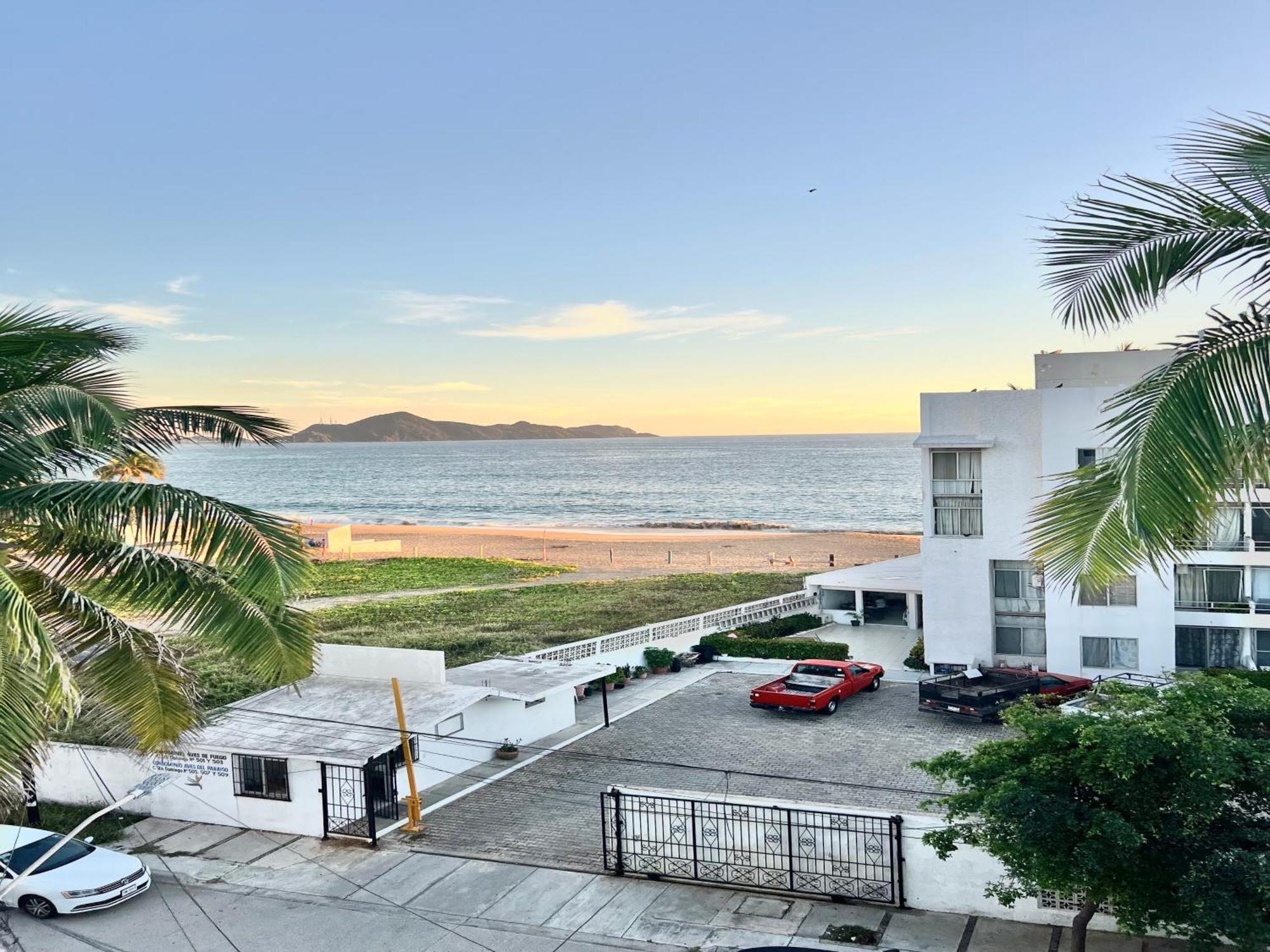 Departamento Todo Cerca Playa Azul Lägenhet Manzanillo Exteriör bild